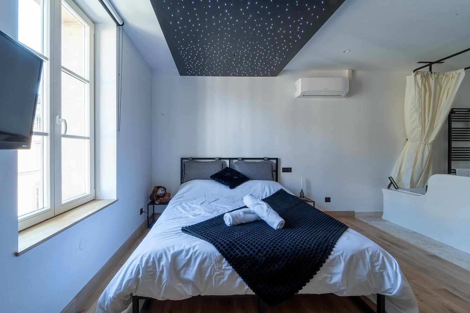 La Nuit Sous Les Etoiles Apartment Nancy Exterior photo